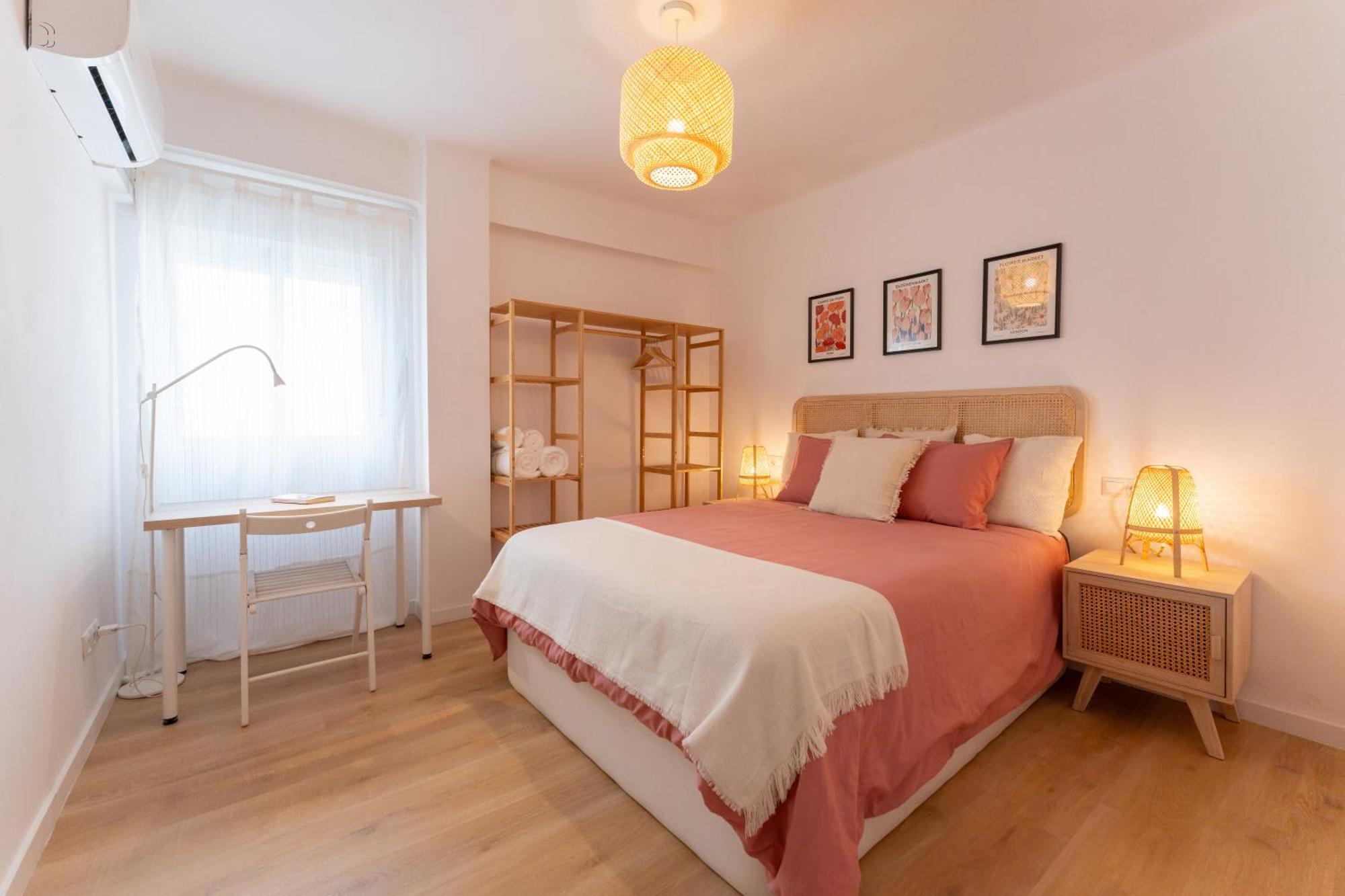 דירות Malaga Lux Oasis - Modern 3Br, Fast Wifi, Smarttv מראה חיצוני תמונה
