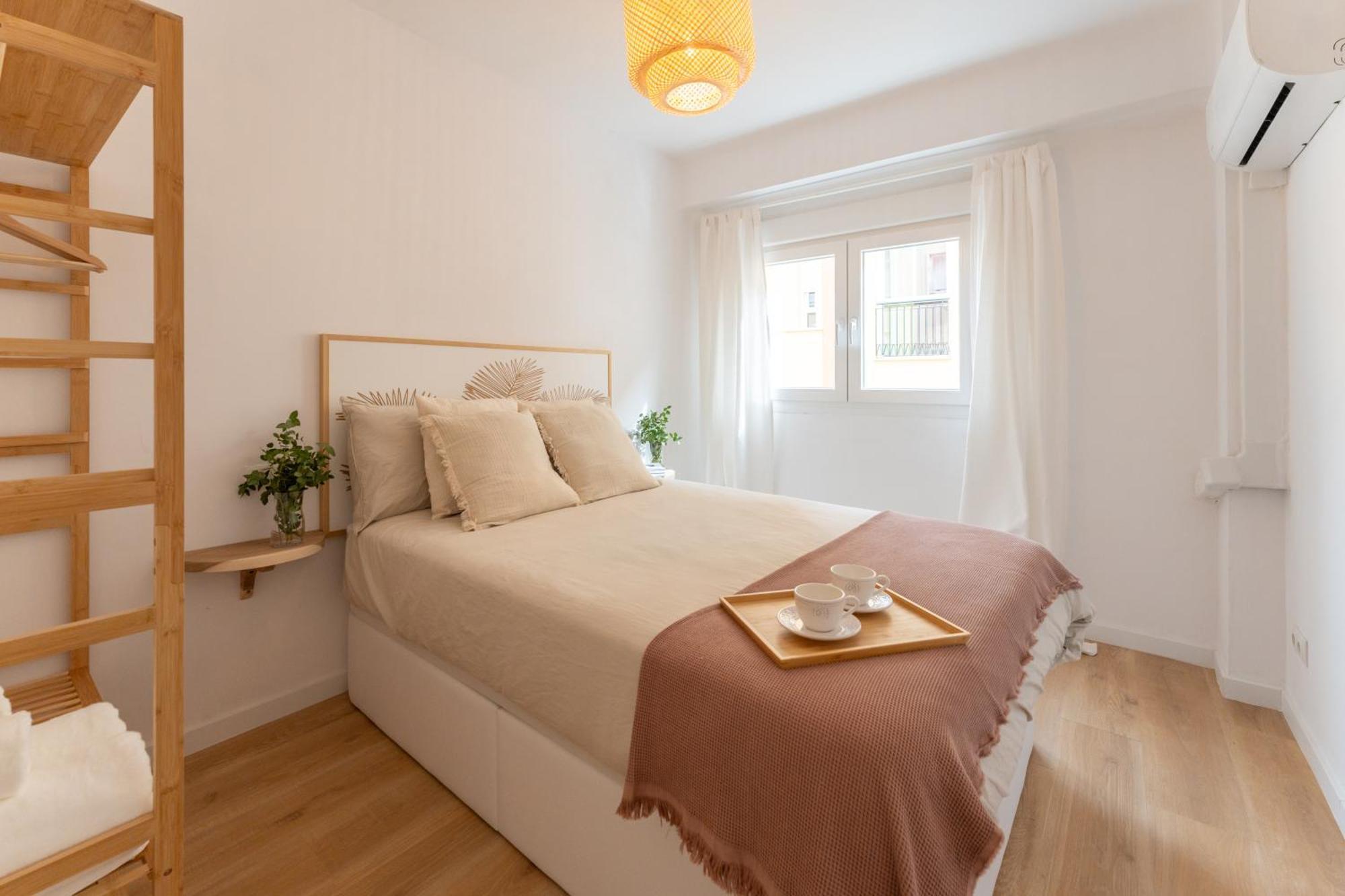 דירות Malaga Lux Oasis - Modern 3Br, Fast Wifi, Smarttv מראה חיצוני תמונה