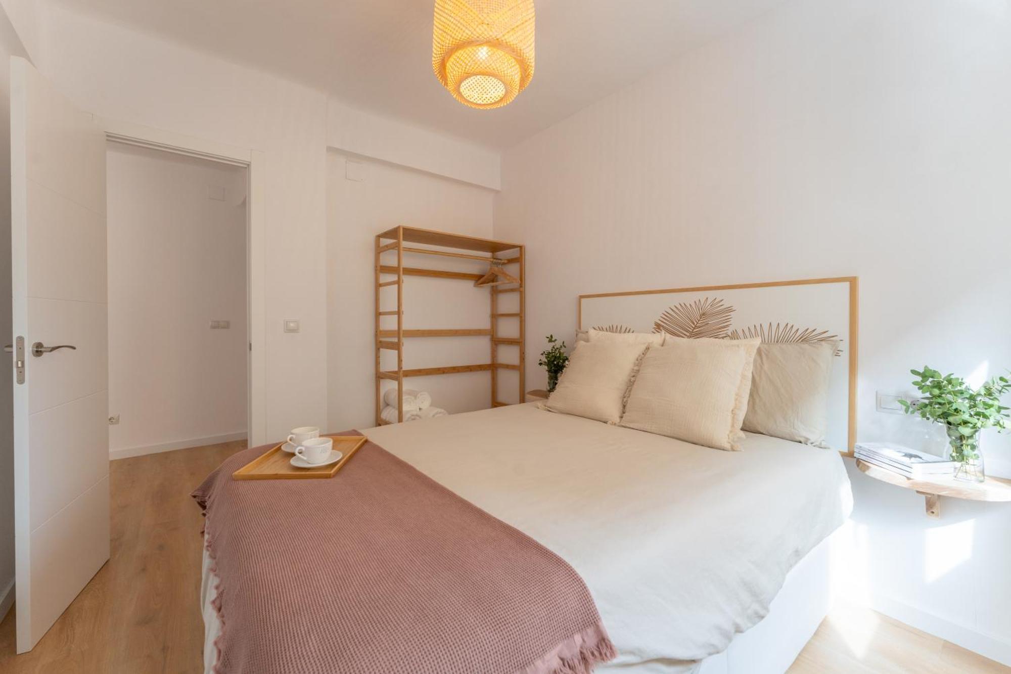 דירות Malaga Lux Oasis - Modern 3Br, Fast Wifi, Smarttv מראה חיצוני תמונה